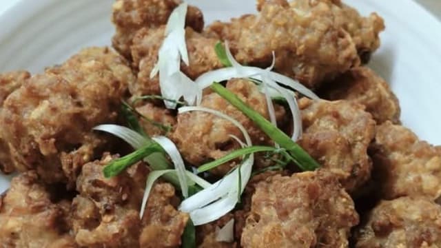 食谱：苏打饼炸肉丸