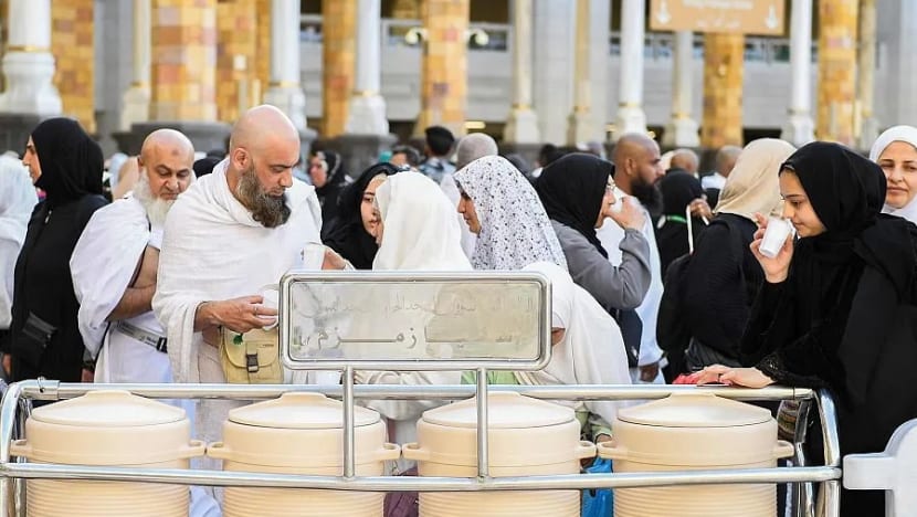 Lebih 30,000 bekas air Zamzam diagihkan di Masjdil Haram