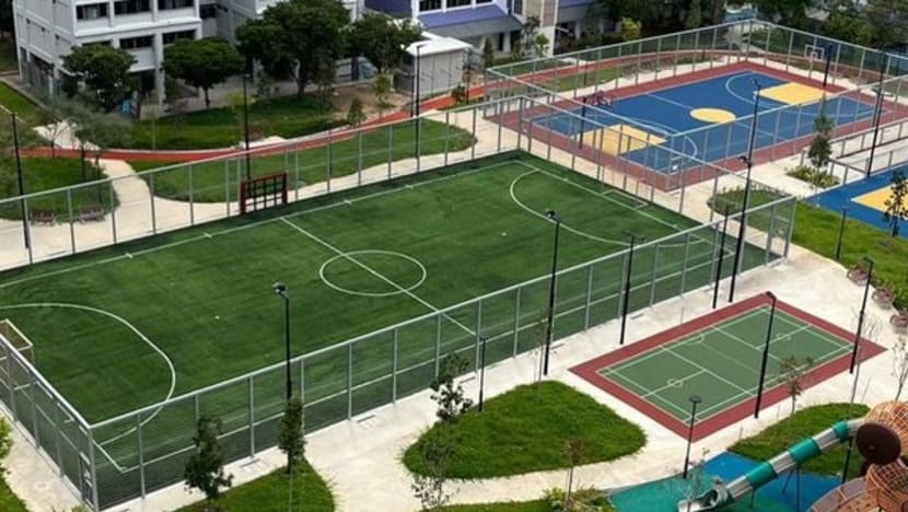S$100 deposit for booking Choa Chu Kang futsal court to encourage user 'accountability': Town council S$100 deposit for booking Choa Chu Kang futsal court to encourage user 'accountability': Town council
