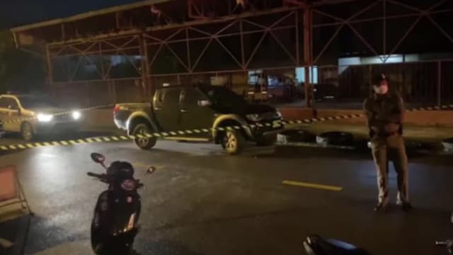 泰父亲躺下后“叫不醒” 幼女车内伴尸大半天