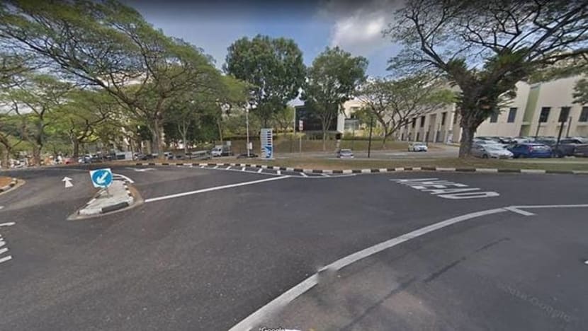 Pengayuh basikal maut dalam kemalangan di kampus NTU Pengayuh basikal maut dalam kemalangan di kampus NTU