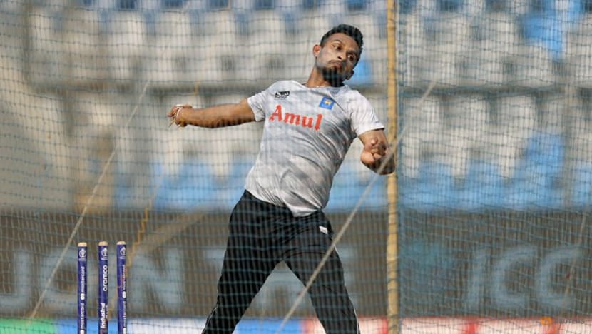 Gujarat replace injured Phillips with Shanaka for rest of IPL