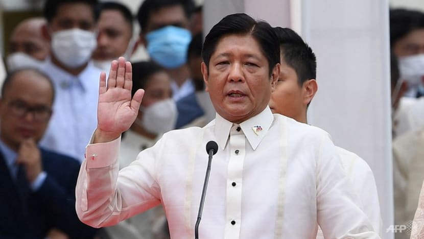 Ferdinand Marcos Jr praises late father’s legacy as he is sworn in as Philippine president Ferdinand Marcos Jr praises late father’s legacy as he is sworn in as Philippine president
