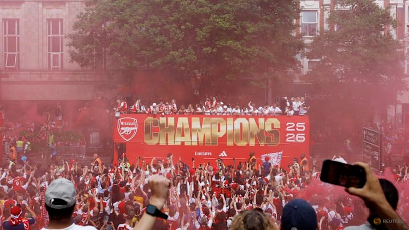 Arsenal paint London red with victory parade after Premier League title win