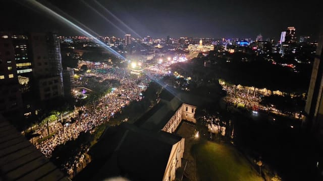 【直播】民众党选前之夜 凯道支持者号称破20万