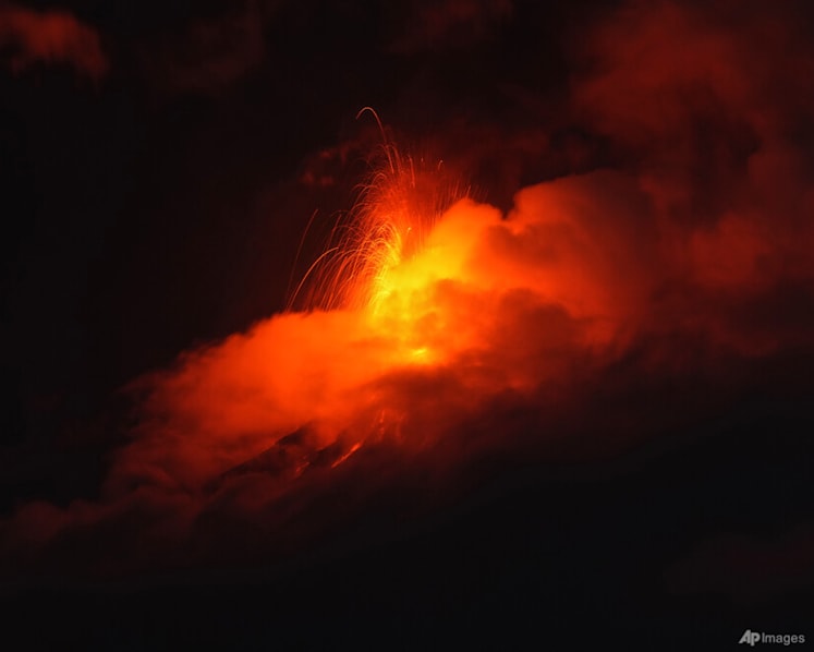 Guatemala evacuates villages due to an eruption of the Fuego volcano