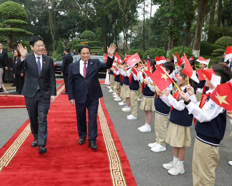 Singapore, Vietnam sign five agreements across digital development, people ties, electricity trade