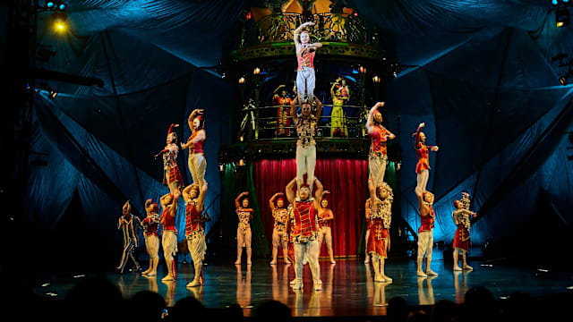 太阳马戏团“KOOZA”重返狮城，惊险杂技与沉浸式剧情交织，带你踏上奇幻盛宴！