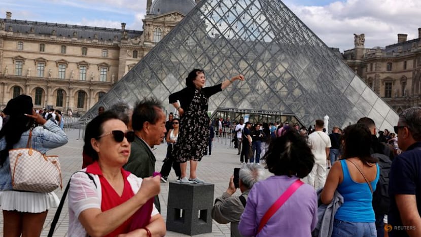 Water leak at Louvre damages antiquity Egypt books
