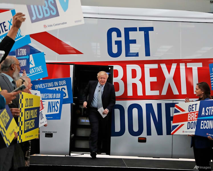 Commentary: The British are cursed by their exaggerated self-importance