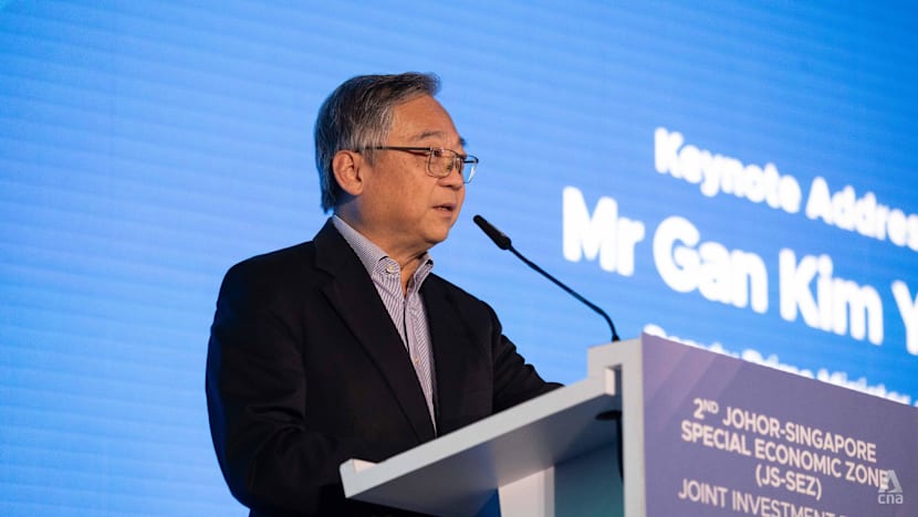 Singapore firms commit S$5.5 billion of investments to SEZ in Johor; Malaysia unveils new steps to woo investors Singapore firms commit S$5.5 billion of investments to SEZ in Johor; Malaysia unveils new steps to woo investors