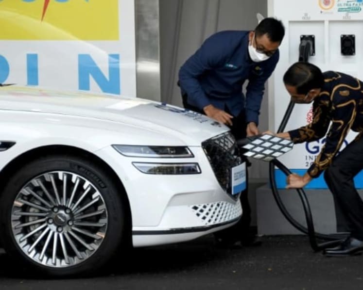 Mampukah Indonesia menjadi pemain utama pasar mobil listrik global?