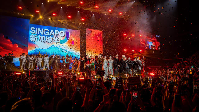 海内外艺人轮番飙歌，“SING浪：‘SINGAPO人’演唱会”燃爆室内体育馆！