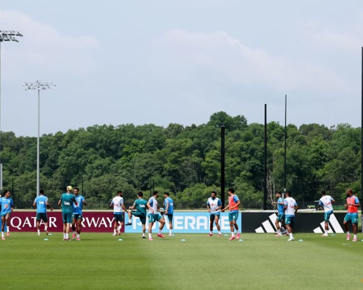 Bruised Brazil face Morocco in heavyweight World Cup opener
