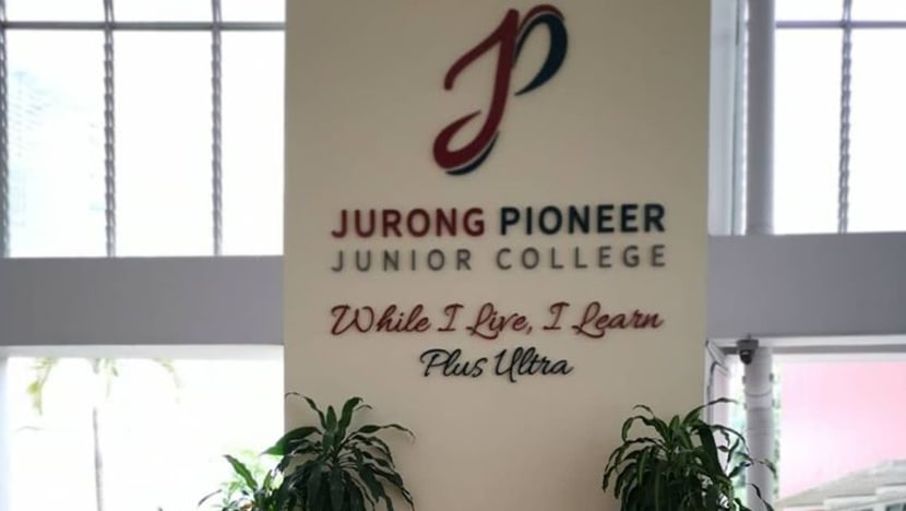 Jurong Pioneer JC closes ahead of full home-based learning after 2 canteen vendors contract Covid-19