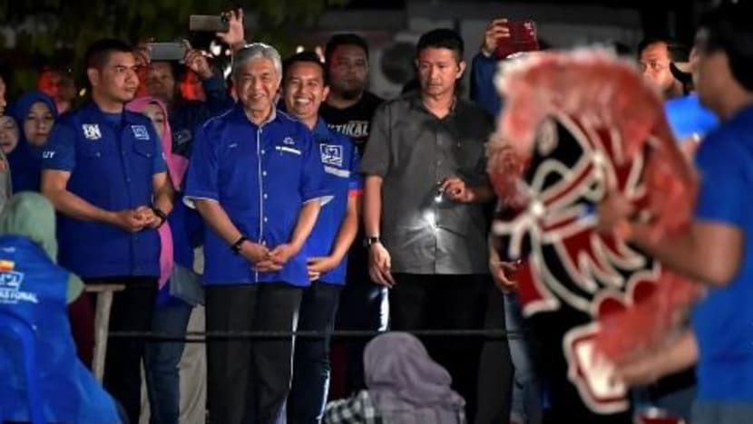 Komputer riba percuma kepada pelajar M40, guru andai Barisan Nasional menang PRU15