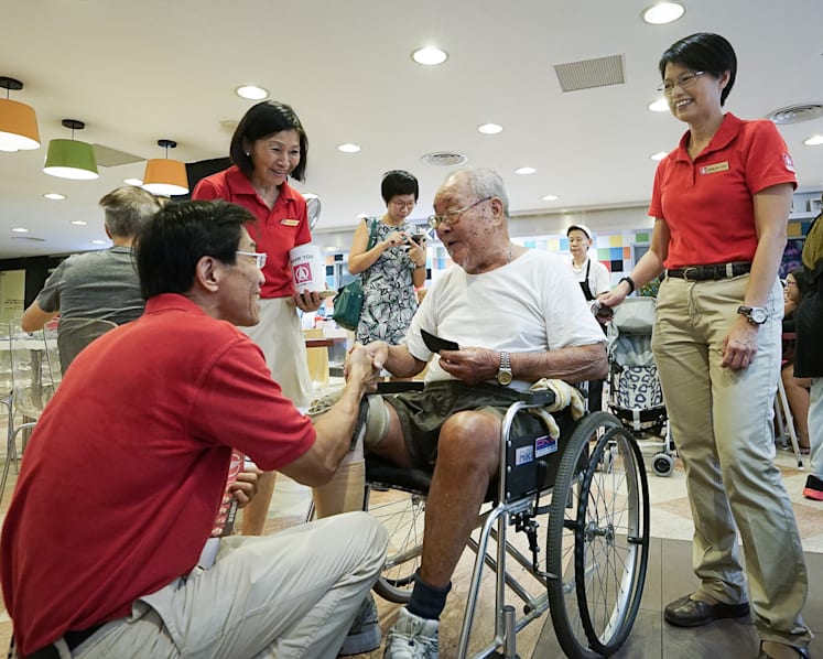 GE2015 (Sept 9): On the ground