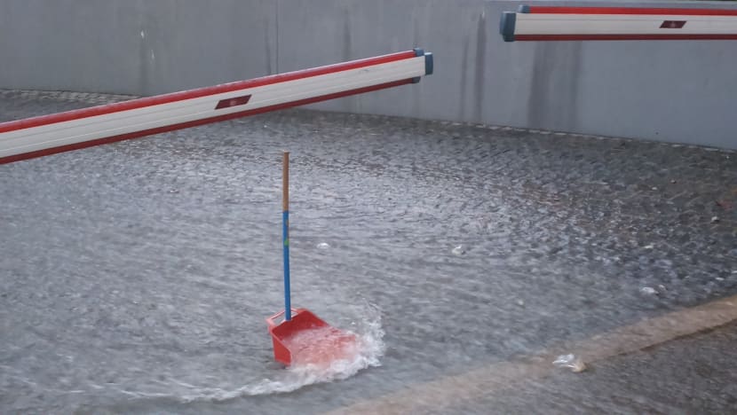 Water from burst pipe floods SMU campus