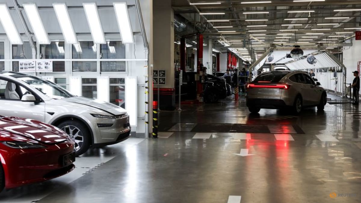 Shanghai Panggil Tesla, BYD, Xiaomi: Aturan Kepatuhan Harga & Konten Online Otomotif