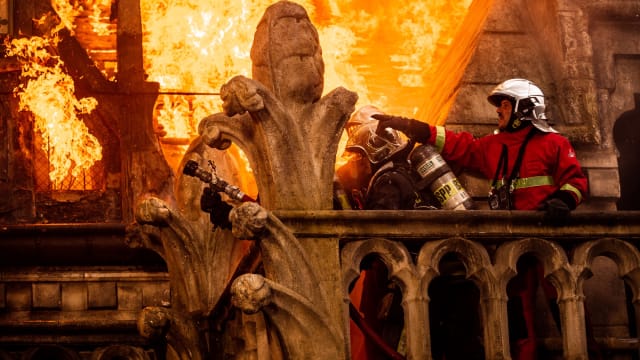 新片上映：Notre-Dame On Fire