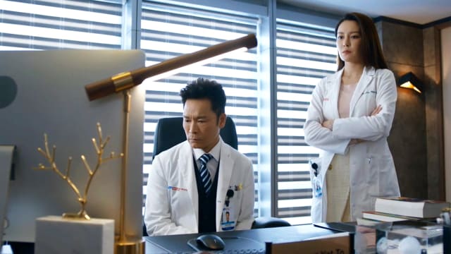 白色强人II（第28集）：逸滔与铭章谈条件