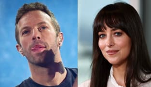 6 tahun tunangan, mengapa Dakota Johnson dan Chris Martin akhirnya putus di tengah jalan?