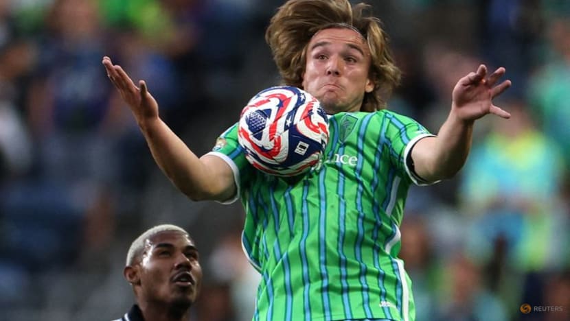 Botafogo hold off late Seattle surge for 2-1 Club World Cup debut win