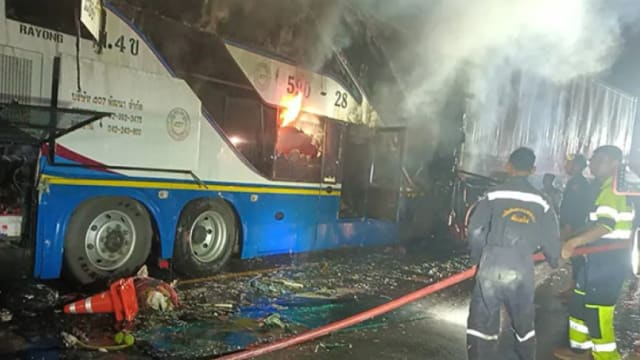 泰国发生严重连环车祸 7人死亡40人受伤