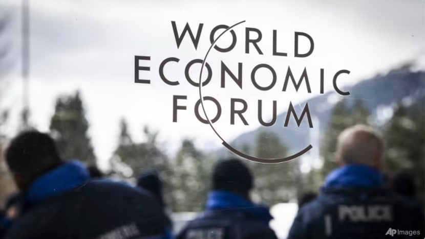 Tiga menteri SG hadiri Forum Ekonomi Dunia di Switzerland Tiga menteri SG hadiri Forum Ekonomi Dunia di Switzerland