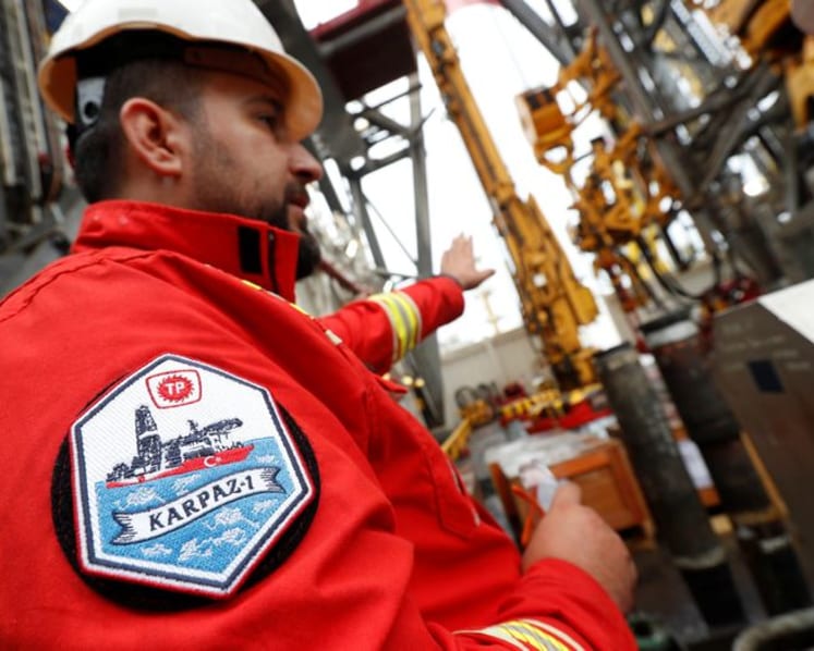 Pakistan awards first offshore oil exploration blocks for decades