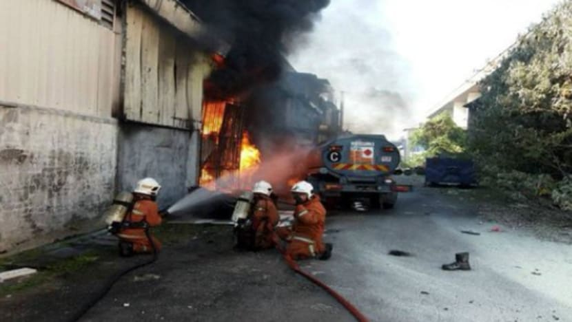 Lelaki rentung, seorang lagi melecur 95% akibat kebakaran di Mount Austin