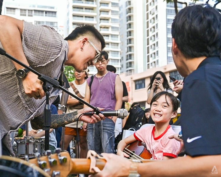 No tickets, no auditions, no gatekeeping: The open street jams putting people in one big band