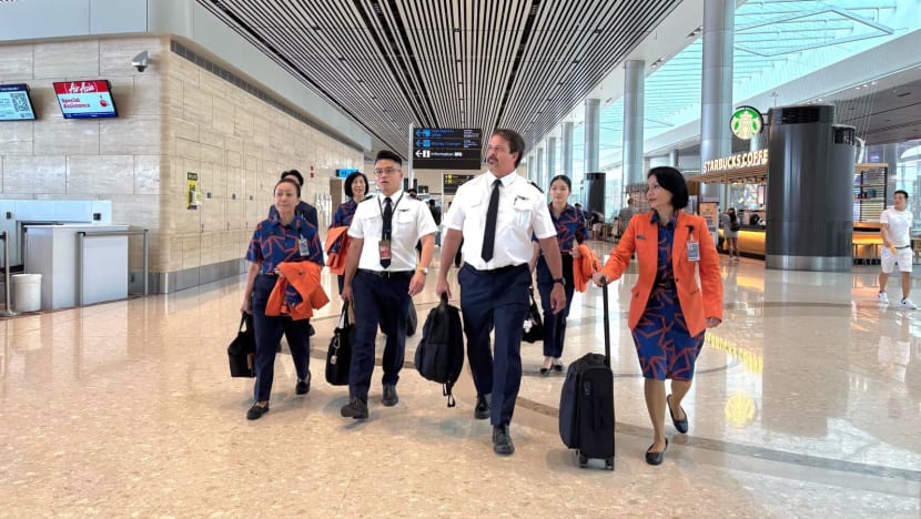 90% of Jetstar Asia pilots and cabin crew secure jobs or interviews after airline's July closure: NTUC