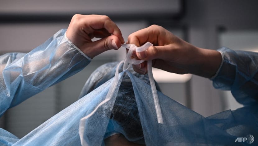 Commentary: Getting more men into nursing would help address workforce shortages