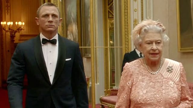 英国女王同框007！Daniel Craig悼念：深感悲痛