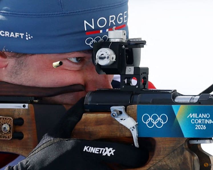 Biathlon-Rifles, bullets and borders - how biathletes transport their firearms on the competitive circuit