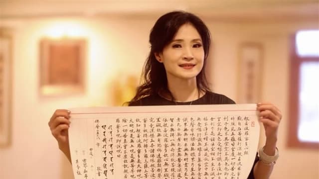 56岁方季惟美成这样　过年前做这件事喊累！