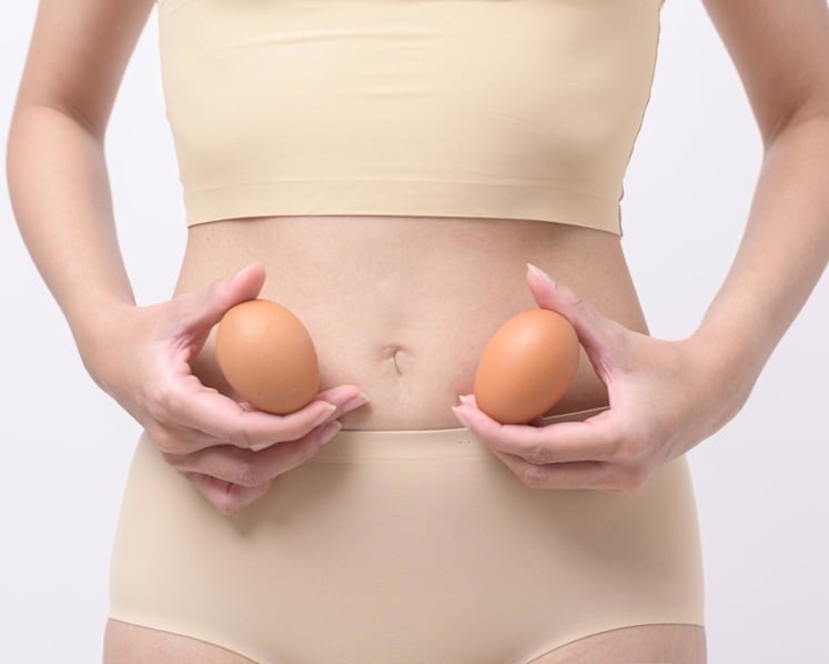 Do you know your egg count? A doctor suggests women should consider fertility screening from their late 20s