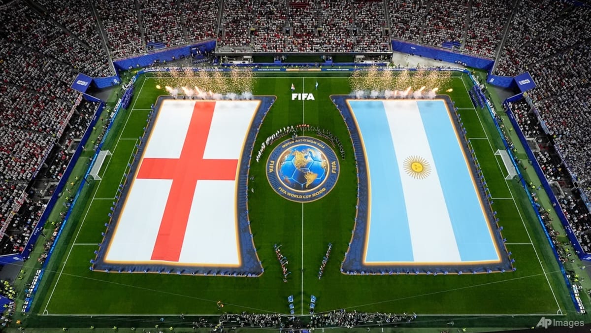 Argentina ngược dòng thắng Anh 2-1, lần thứ hai liên tiếp vào chung kết World Cup