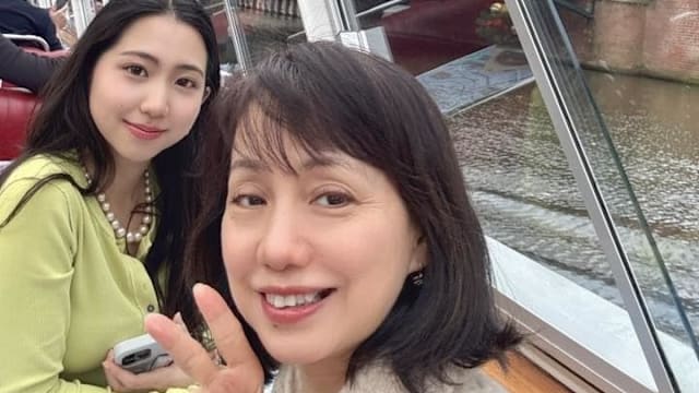 一句“把飞机当公车搭”挨批炫富，蔡幸娟女儿5字回应