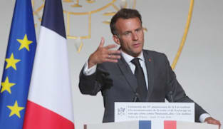 France's Macron announces €1.5 billion for quantum computing, advanced microchips