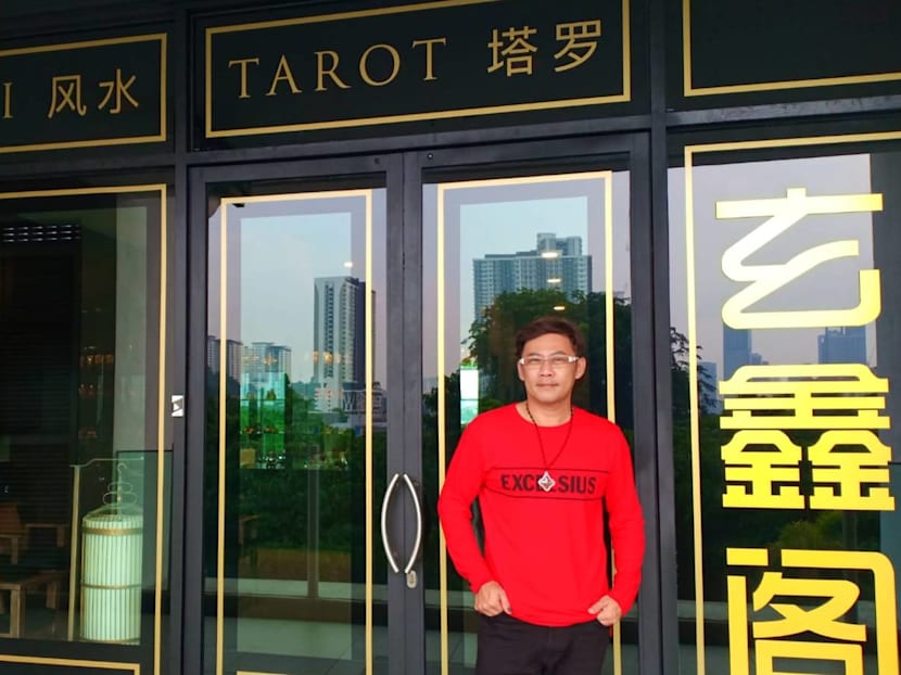 How Ch 8 Actor Yao Wenlong Is Having A Thriving Second Career As A Fengshui Consultant
