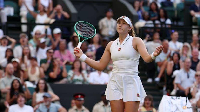 Former champion Krejcikova rallies past Andreeva into Wimbledon third round