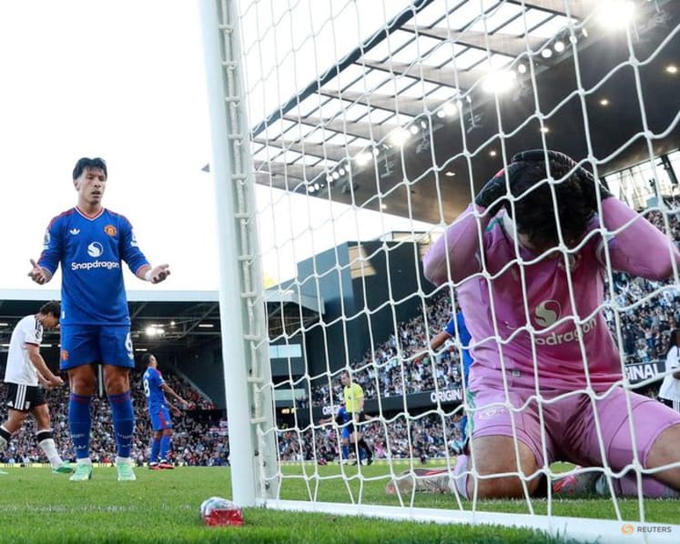 Cunha leveller spares Man Utd third defeat in a week