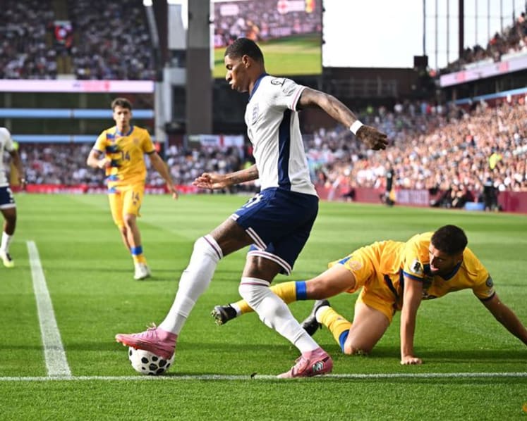 Unimpressive England beat Andorra 2-0 in World Cup mismatch