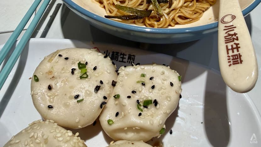 Famous Shanghai brand Yang’s Dumpling is now open at Bugis Junction in Singapore