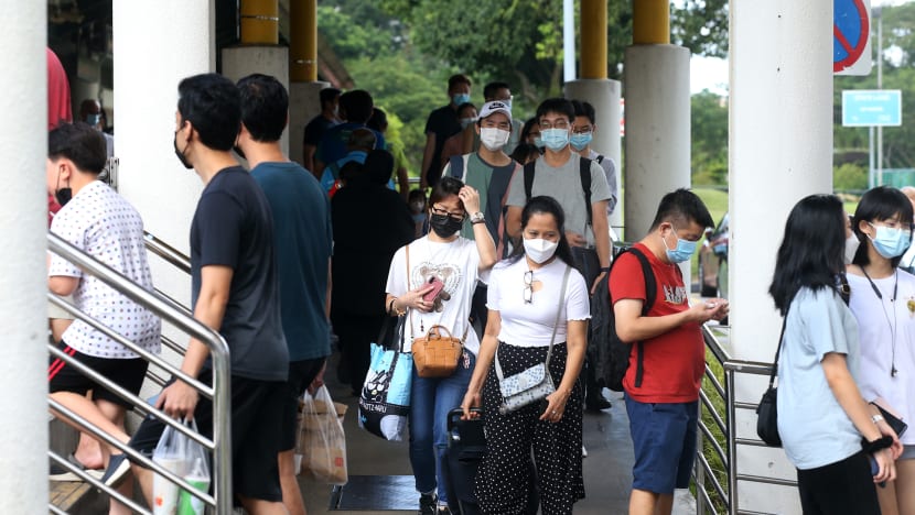 Singapore reports 9,042 new Covid-19 cases, 8 deaths 