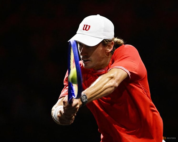 De Minaur stuns Zverev, Tien beats Cobolli as Team World take 5-3 lead in Laver Cup