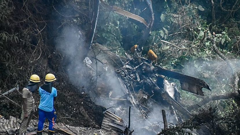 Helikopter terhempas, ketua tentera India antara 13 yang maut Helikopter terhempas, ketua tentera India antara 13 yang maut