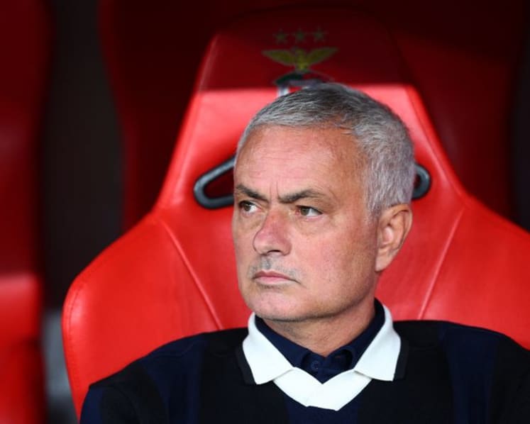 Fenerbahce part ways with Mourinho after Champions League playoff defeat